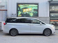 Buick GL8 New Energy Lusang Respect Edition - ფოტო 8