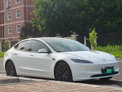 Tesla Model 3 2025 Rear-Wheel Drive - ფოტო 2