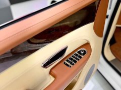 Bentley Bentayga 4.0T V8 - ფოტო 8