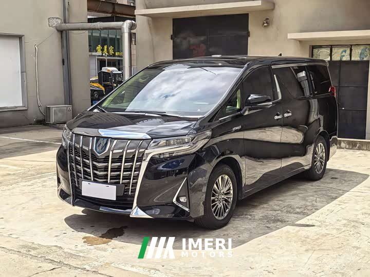 Toyota Alphard Hybrid 2.5L Luxury