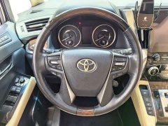 Toyota Alphard 2021 Hybrid 2.5L Luxury - ფოტო 17