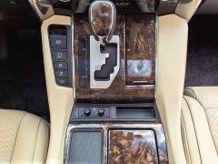 Toyota Alphard 2021 Hybrid 2.5L Luxury - ფოტო 18