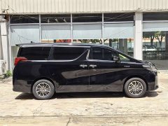 Toyota Alphard 2021 Hybrid 2.5L Luxury - ფოტო 19