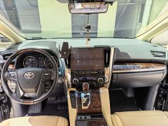 Toyota Alphard 2021 Hybrid 2.5L Luxury - ფოტო 7