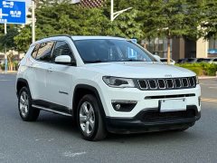 Jeep Compass 2020 220T Automatic Leading Edition - ფოტო 3