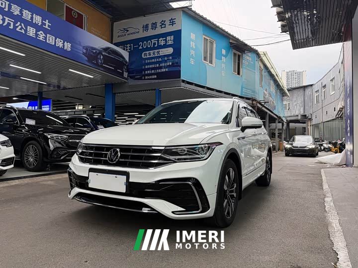 Volkswagen Tiguan L 330TSI Automatic FWD R-Line Comfort Edition - ავტომობილი ჩინეთიდან