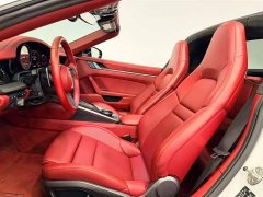 Porsche 911 Targa 4 3.0T - ფოტო 12