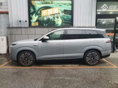 Denza BYD Denza N8L Flagship - ფოტო 2
