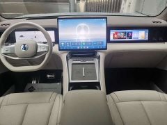 Denza BYD Denza N8L Flagship - ფოტო 3