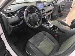 Toyota RAV4 2.0L CVT AWD Premium Edition - ფოტო 4