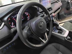 Toyota RAV4 2.0L CVT AWD Premium Edition - ფოტო 6