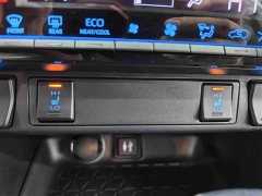 Toyota RAV4 2.0L CVT AWD Premium Edition - ფოტო 7