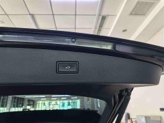 Volkswagen Tiguan L 380TSI Automatic AWD R-Line Comfort 7-Seater - ფოტო 6