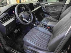 Volkswagen Tiguan L 380TSI Automatic AWD R-Line Comfort 7-Seater - ფოტო 8