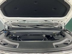 Li Auto L8 Ultra Smart Refresh Edition - ფოტო 16