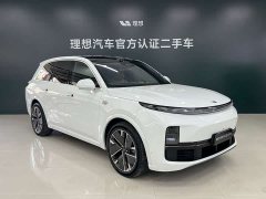 Li Auto L8 Ultra Smart Refresh Edition - ფოტო 3