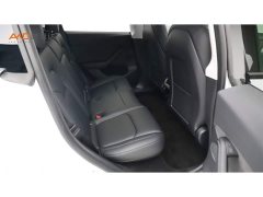 Tesla Model Y Rear-Wheel Drive - ფოტო 8