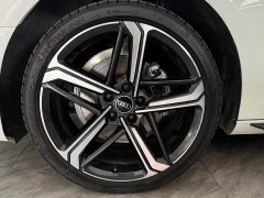 Audi A4L 200 Million Units Joyful Edition 40 TFSI Luxury Dynamic - ფოტო 9