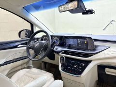 Buick GL8 Avenir Six-Seat Wisdom Courtesy Edition - ფოტო 5