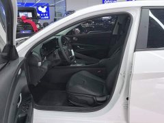 Hyundai Elantra 2023 1.5L CVT GLX Elite - ფოტო 9