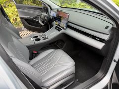 Geely Galaxy L6 EM-i 140km Starship Edition - ფოტო 12