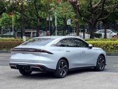 Geely Galaxy L6 EM-i 140km Starship Edition - ფოტო 4
