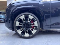 BMW XM Base - ფოტო 8