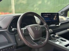 Toyota Sienna 2021 2.5L Hybrid Platinum Edition - ფოტო 12