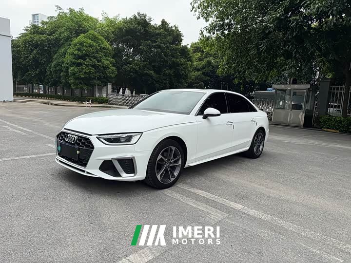 Audi A4L 40 TFSI Fashion Dynamic