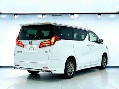 Toyota Alphard 2021 Hybrid 2.5L Premium Edition - ფოტო 4