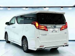 Toyota Alphard 2021 Hybrid 2.5L Premium Edition - ფოტო 6