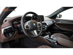 BMW 5 Series Facelift 530Li Premier M Sport Package - ფოტო 6