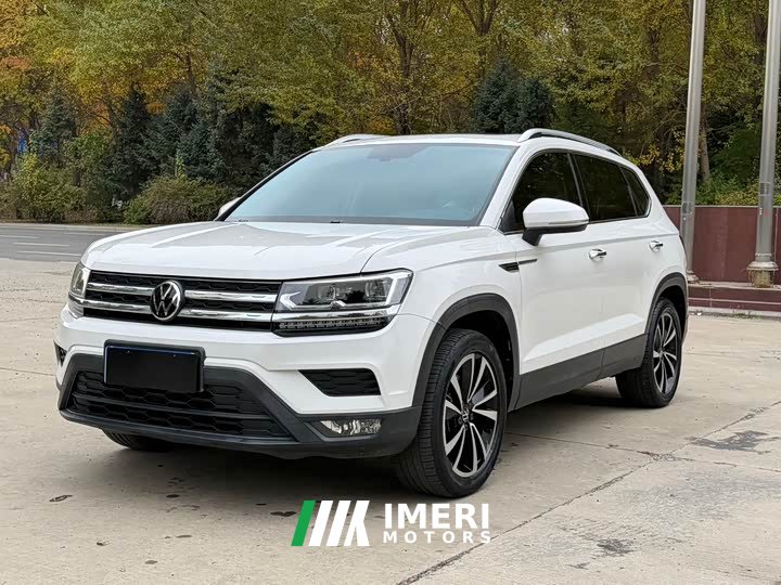 Volkswagen Touareg 280TSI FWD Luxury Edition - ავტომობილი ჩინეთიდან