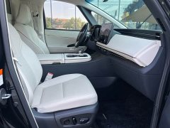 Lexus LM 2023 500h Four-Seat Royal Edition - ფოტო 13