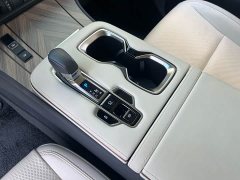 Lexus LM 2023 500h Four-Seat Royal Edition - ფოტო 5