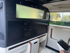 Lexus LM 2023 500h Four-Seat Royal Edition - ფოტო 8