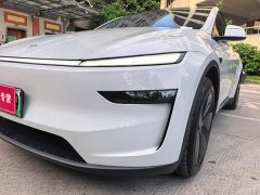 Tesla Model Y 2026 Rear-Wheel Drive - ფოტო 9