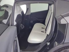 Tesla Model Y Long Range All-Wheel Drive 3D7 - ფოტო 15