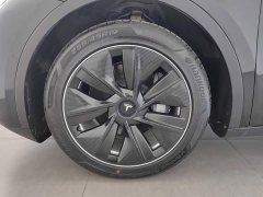 Tesla Model Y Long Range All-Wheel Drive 3D7 - ფოტო 17
