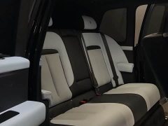 Rolls-Royce Cullinan Five-Seater - ფოტო 11