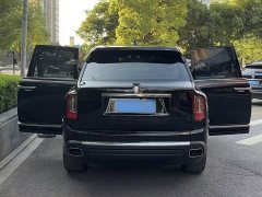 Rolls-Royce Cullinan Five-Seater - ფოტო 2