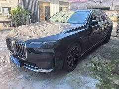 BMW 7 Series 735Li Luxury Package - ფოტო 1