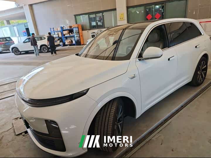 Li Auto L7 Pro - ავტომობილი ჩინეთიდან