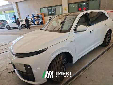2023 Li Auto L7 Pro - автомобиль из Китая