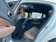 Volvo S60 B4 Smart Luxury Edition - ფოტო 14