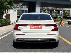 Volvo S60 B4 Smart Luxury Edition - ფოტო 5