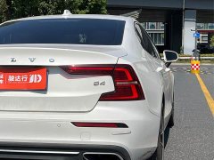 Volvo S60 B4 Smart Luxury Edition - ფოტო 6