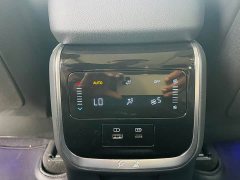FAW Red Flag HS7 PHEV 2.0T PHEV AWD Flagship Comfort 6-Seater - ფოტო 14