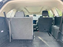FAW Red Flag HS7 PHEV 2.0T PHEV AWD Flagship Comfort 6-Seater - ფოტო 19