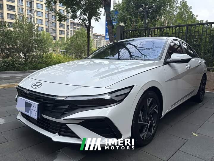 Hyundai Elantra 1.5L CVT Luxury - ავტომობილი ჩინეთიდან